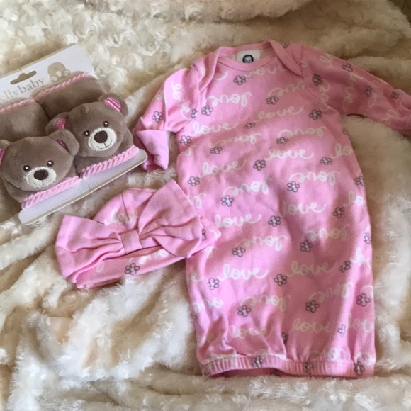 6 Piece Baby Preemie Girl Pink Love Set - Picture 4 of 8